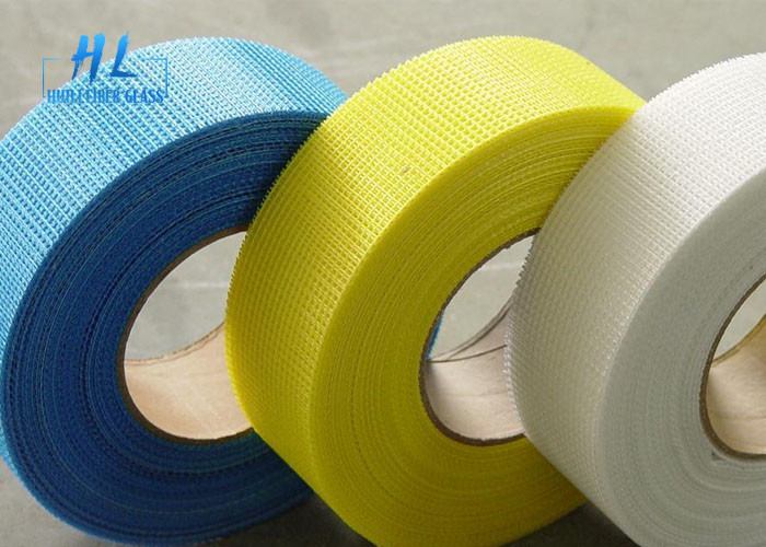 60-65 g/m2 cinta de fibra de vidrio tejida plana resistente al calor adhesivo adhesivo de látex a 500 °C 50m de longitud