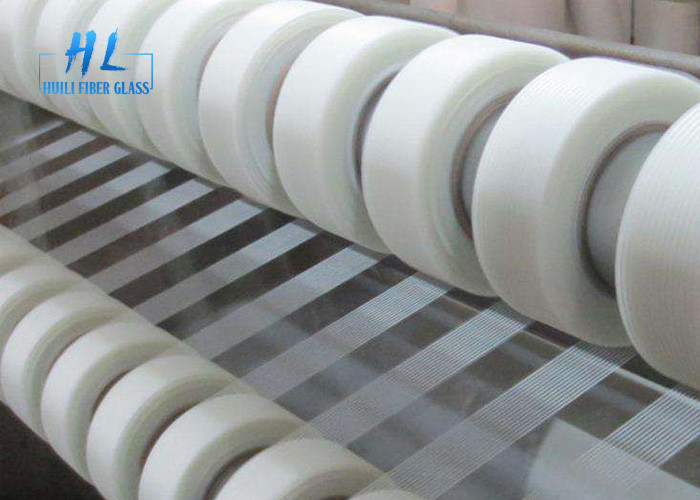 color blanco de la cinta auta-adhesivo de la fibra de vidrio de 60g 3*3m m para reparar las grietas de la pared