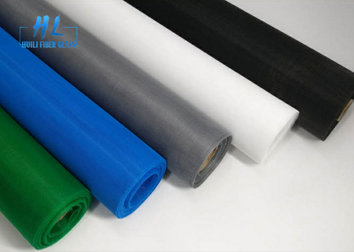 Red de pantalla de insecto negro Rollo resistente a los rayos UV 20-300m longitud 0,8-2,5m