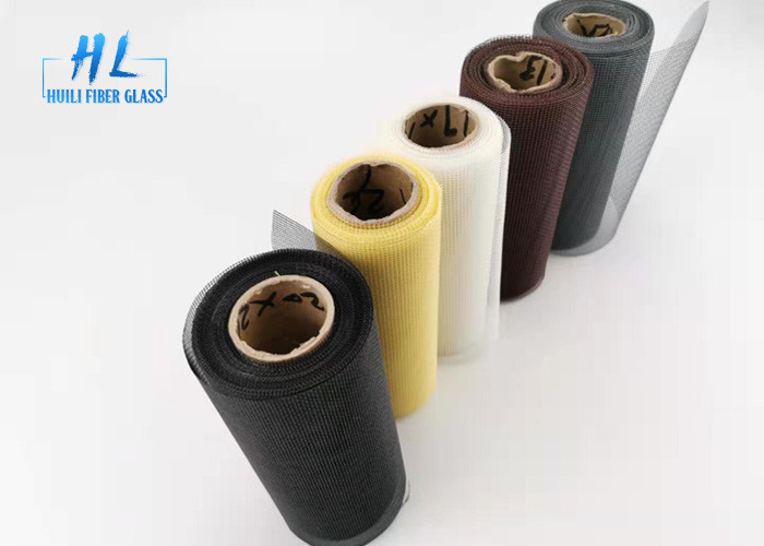 El PVC cubrió la malla negra resistente al fuego del mosquito de la fibra de vidrio del color para prevenir