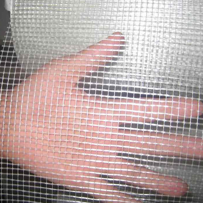 Rollo de malla de fibra de vidrio blanca cuadrada 50m-200m Resistente al agua para el refuerzo de paredes