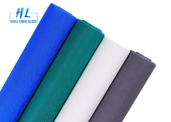 Pantalla de insectos resistente a los rayos UV con resistencia a la tracción de 300N / 5cm Tejido plano en múltiples anchos