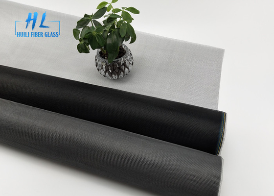 La talla 130G negra de la malla del color 20*20 cupo las pantallas de la mosca para las puertas